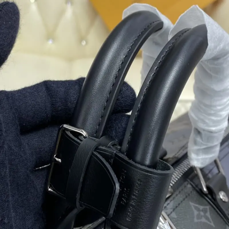 M45392 50x29x23cm High Quality Bags - Image 9