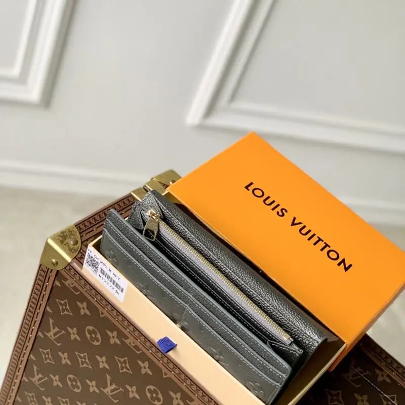 M12172 Pearlescent Gray 19x10.5x2cm High Quality Bags - Image 9