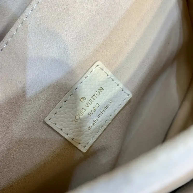 M45573 25x19x7cm High Quality Bags - Image 9