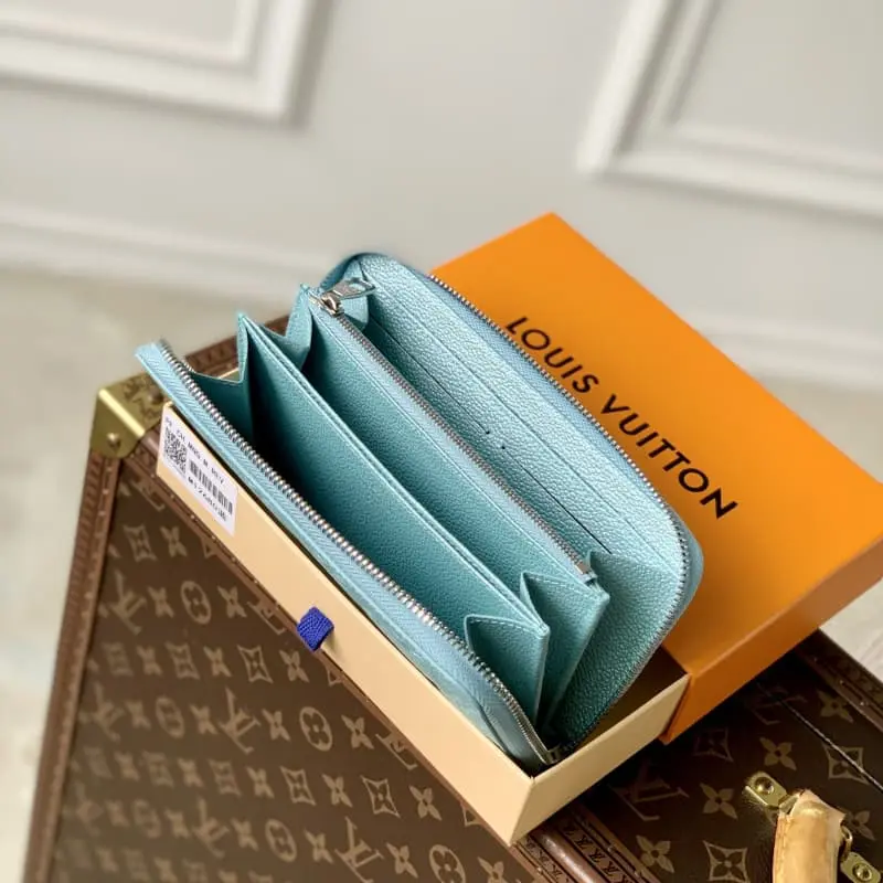 M12680 Blue 11x8.5x3.5cm High Quality Bags - Image 9