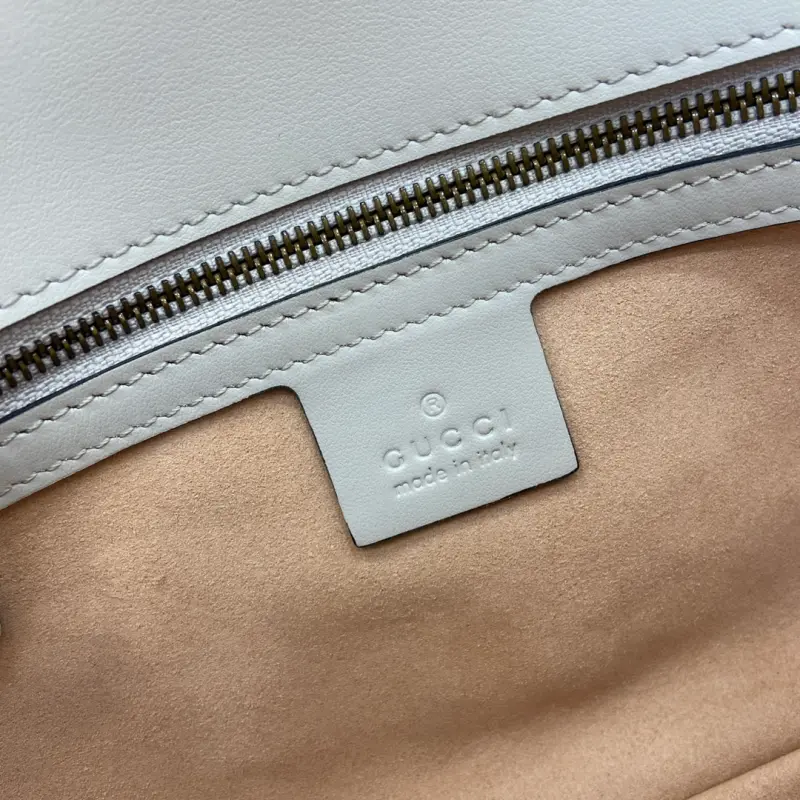 443497 CM 6 High-Quality Bags - Image 9