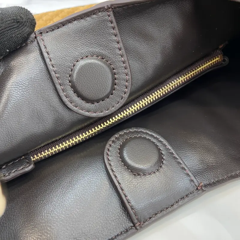 834981 High-Quality Bags - Image 9