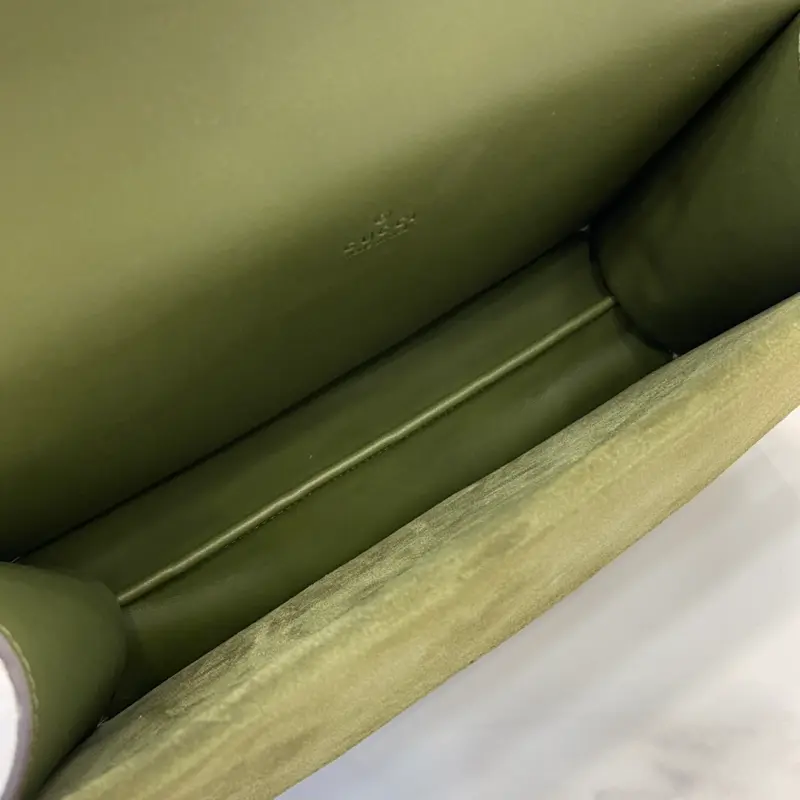 818145 CM 1 High-Quality Bags - Image 9