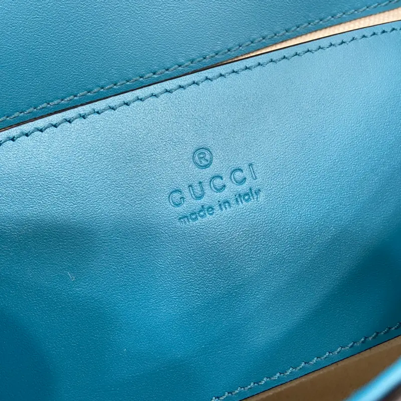 815711 CM 1 High-Quality Bags - Image 9