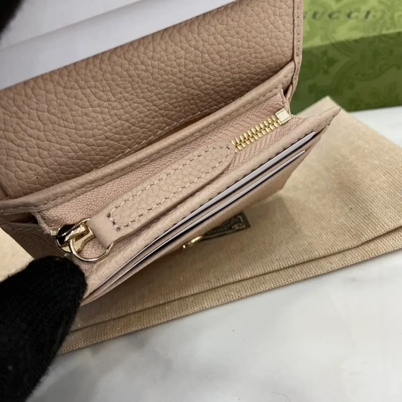 815901 CM 1 High-Quality Bags - Image 9