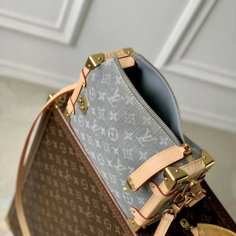 M13285 16x8.5x23.5cm High Quality Bags - Image 9