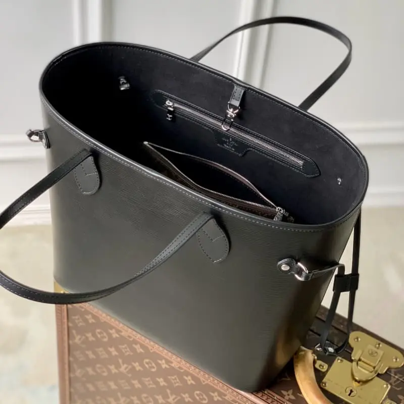 M11930 Black 31x28x14cm High Quality Bags - Image 9