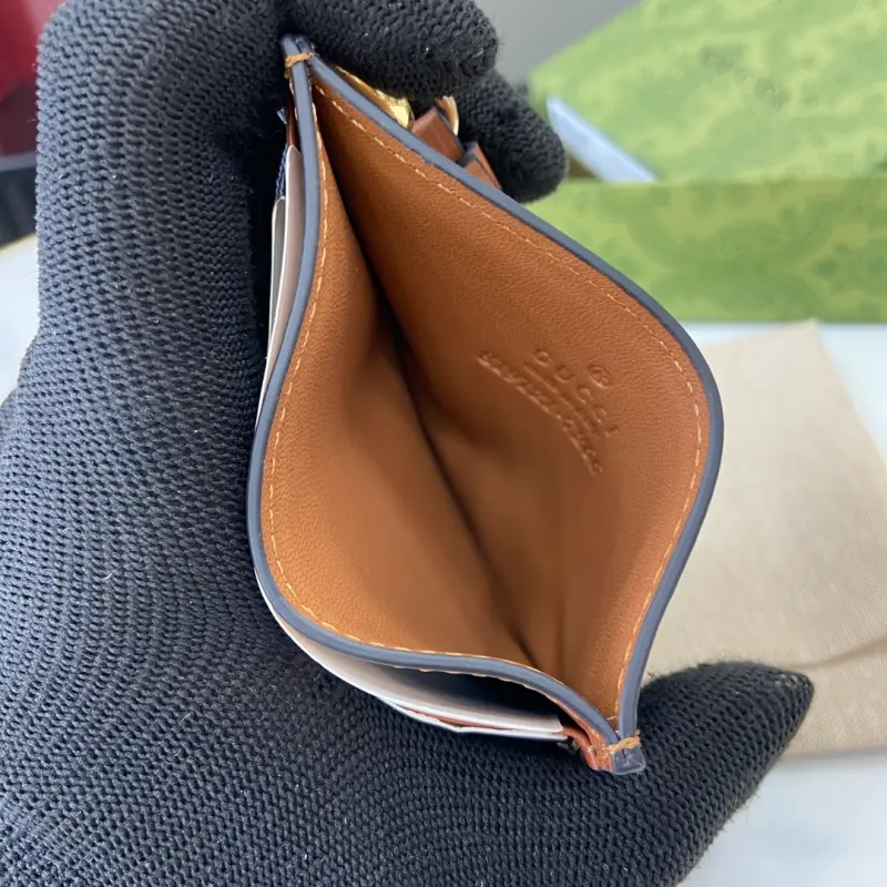 819121 CM 3 High-Quality Bags - Image 9