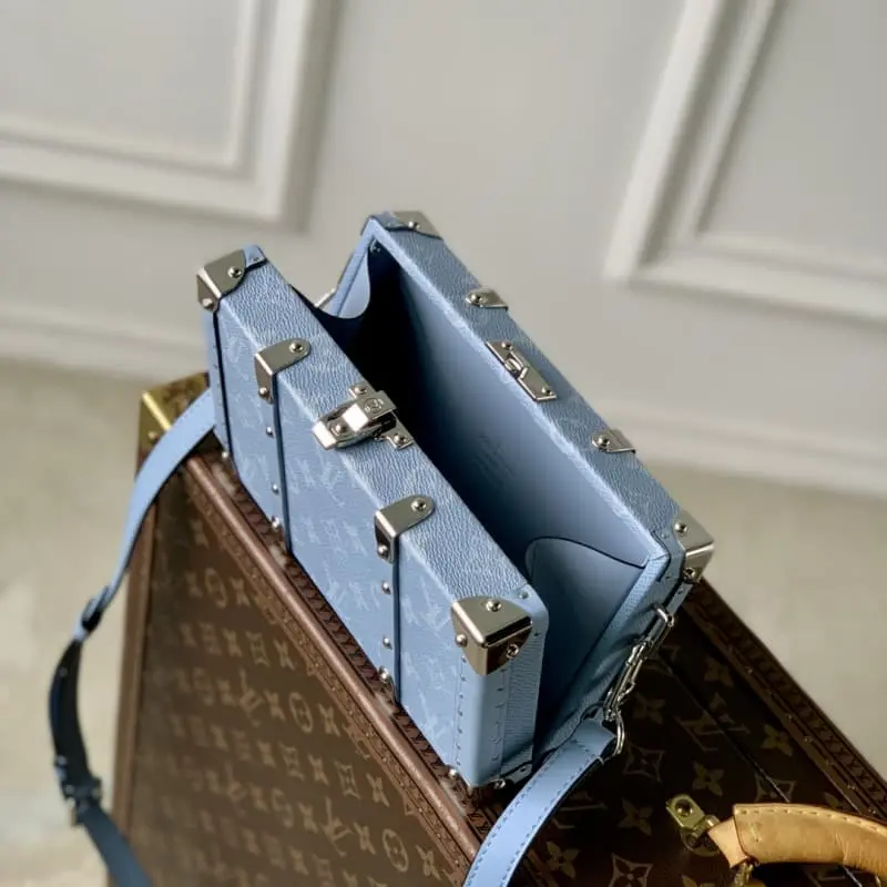 M13562 12.3x6x21.5cm High Quality Bags - Image 9