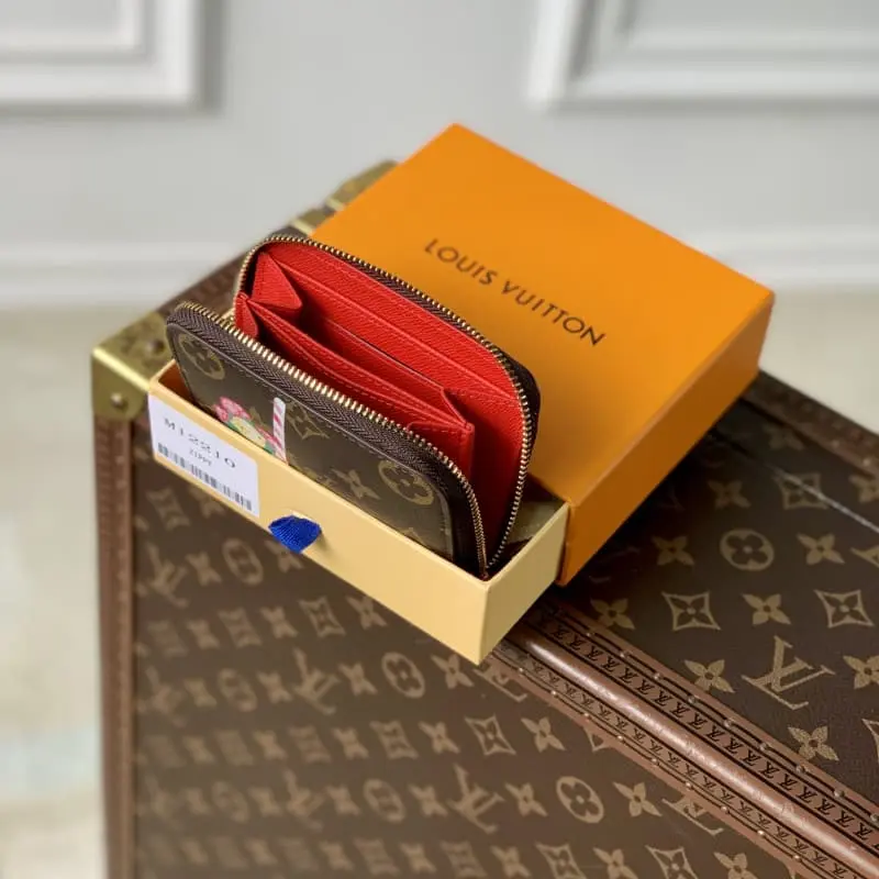 M12210 Old Red 11x8x2cm High Quality Bags - Image 9