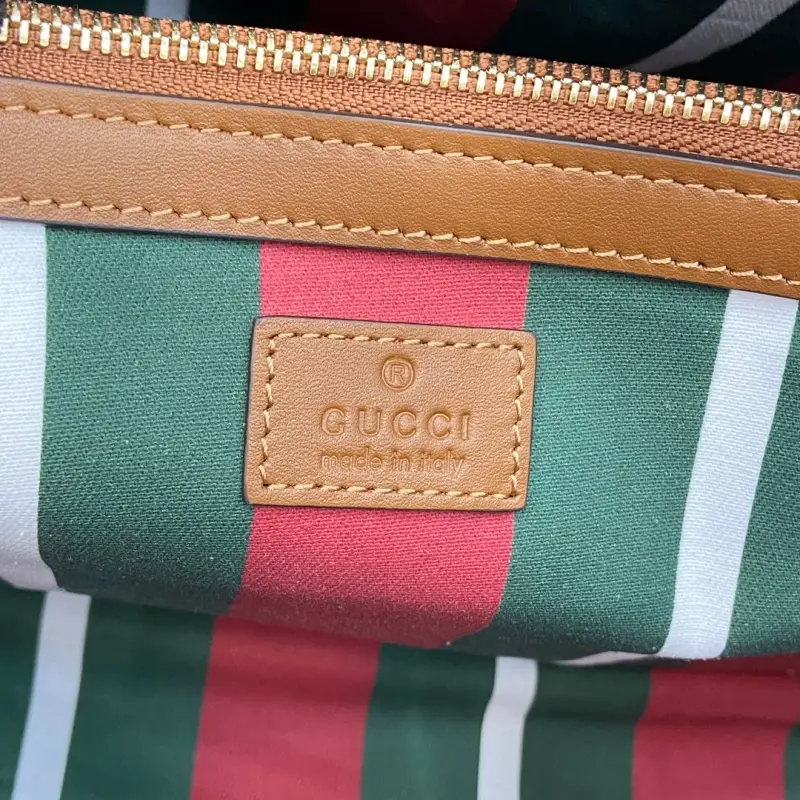 815213 CM 4 High-Quality Bags - Image 9