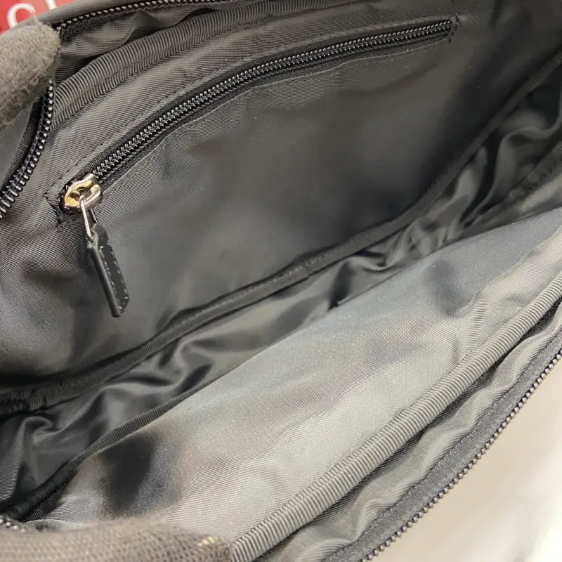 802096 CM 3 High-Quality Bags - Image 9