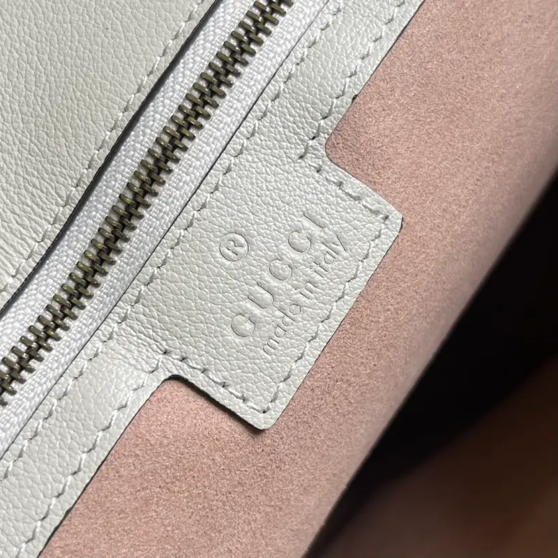 746270 CM 1 High-Quality Bags - Image 9