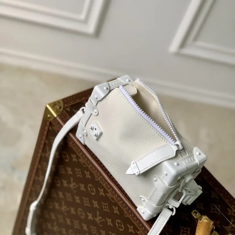 M24304 White 12.5x8x18cm High Quality Bags - Image 9