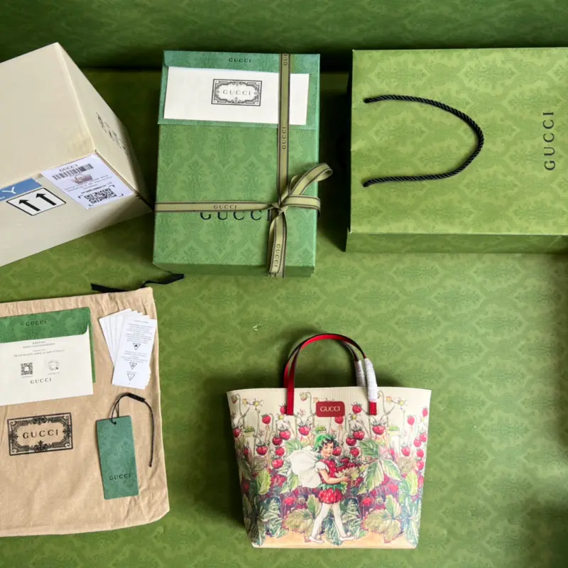 410812 CM 5 High-Quality Bags - Image 9