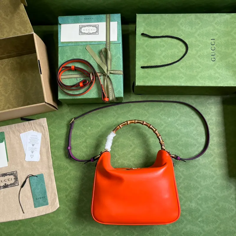 746124 CM 3 High-Quality Bags - Image 9