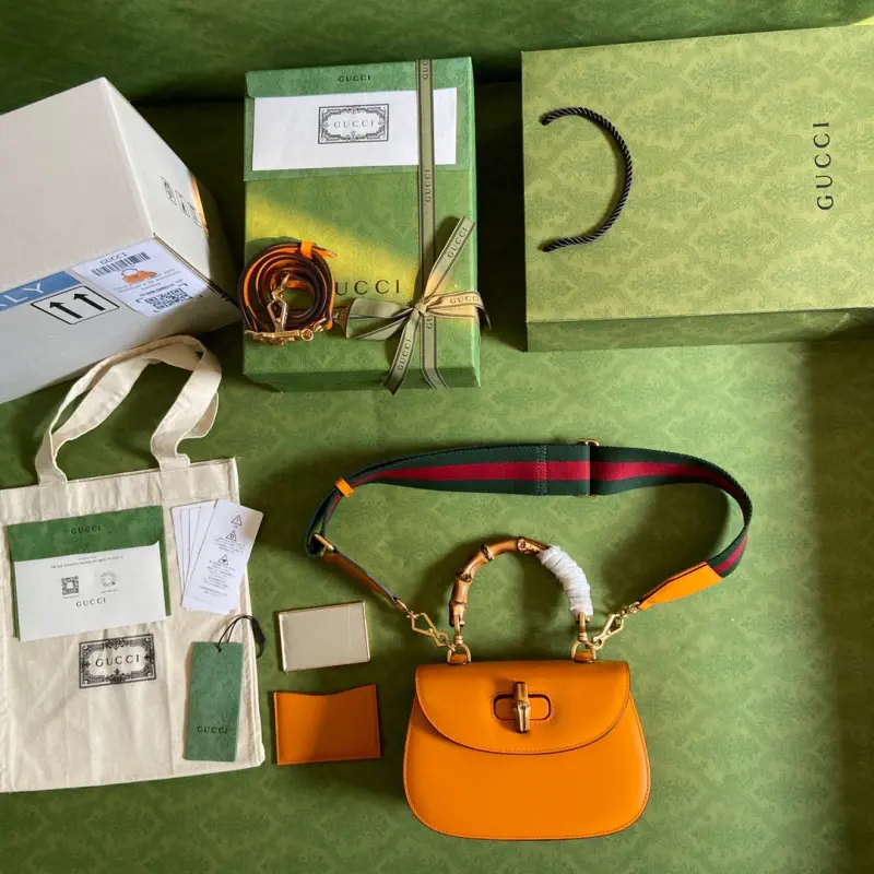 675797 CM 14 High-Quality Bags - Image 9