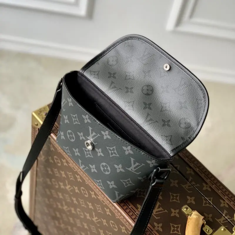 M12806 16x5x22.5cm High Quality Bags - Image 9