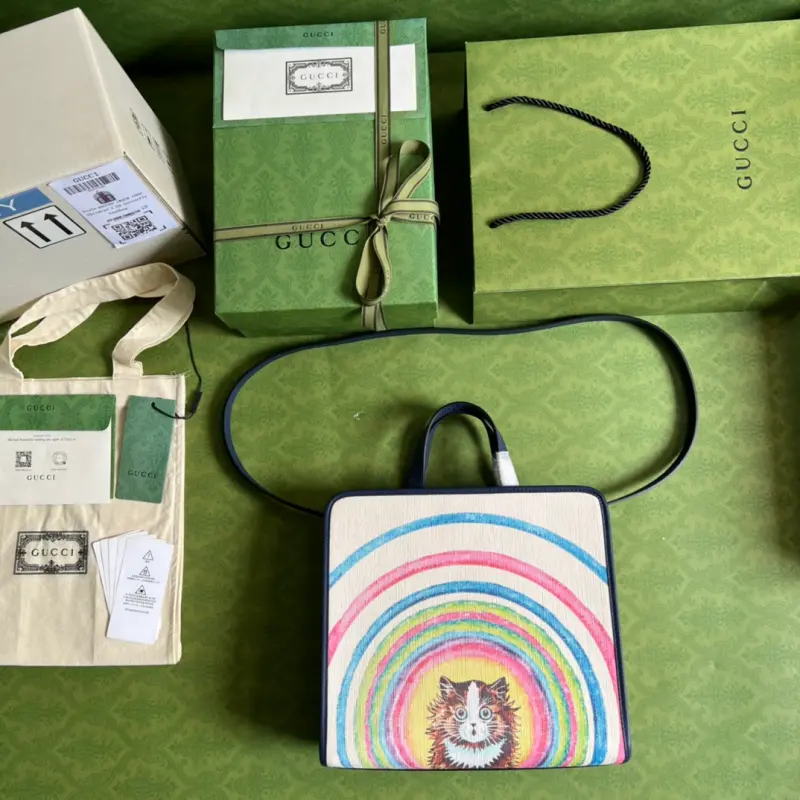 630542 CM 3 High-Quality Bags - Image 9