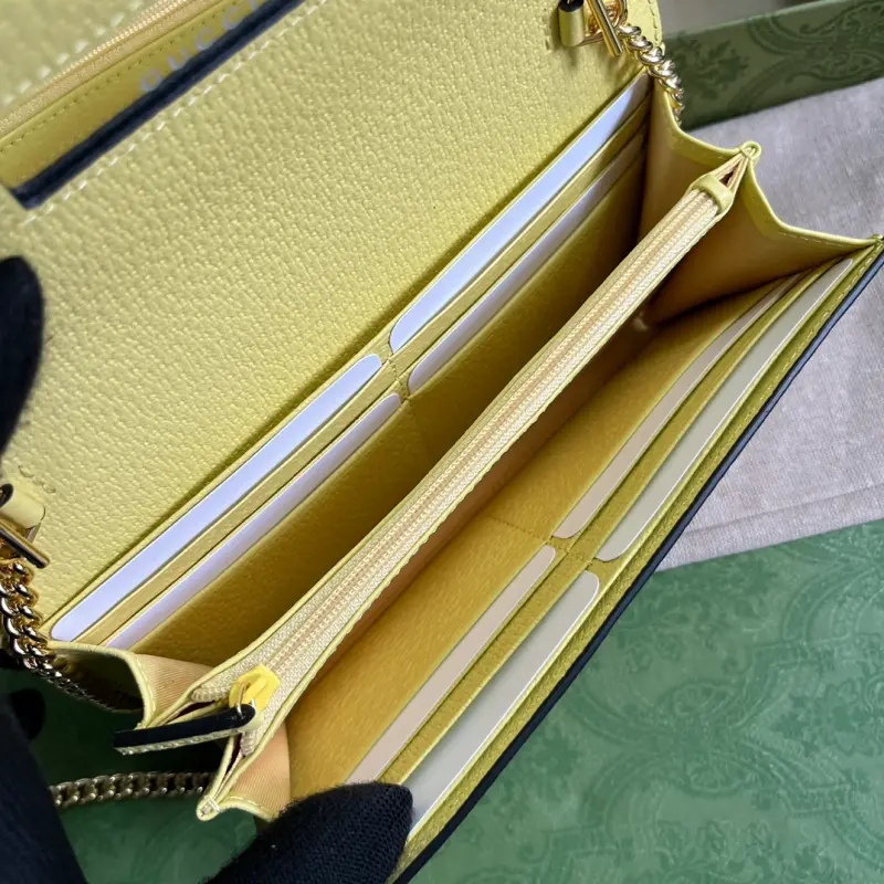 726497 CM 1 High-Quality Bags - Image 9