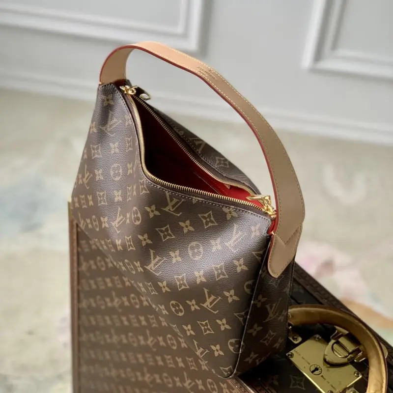 M11952 22x9x33cm High Quality Bags - Image 9