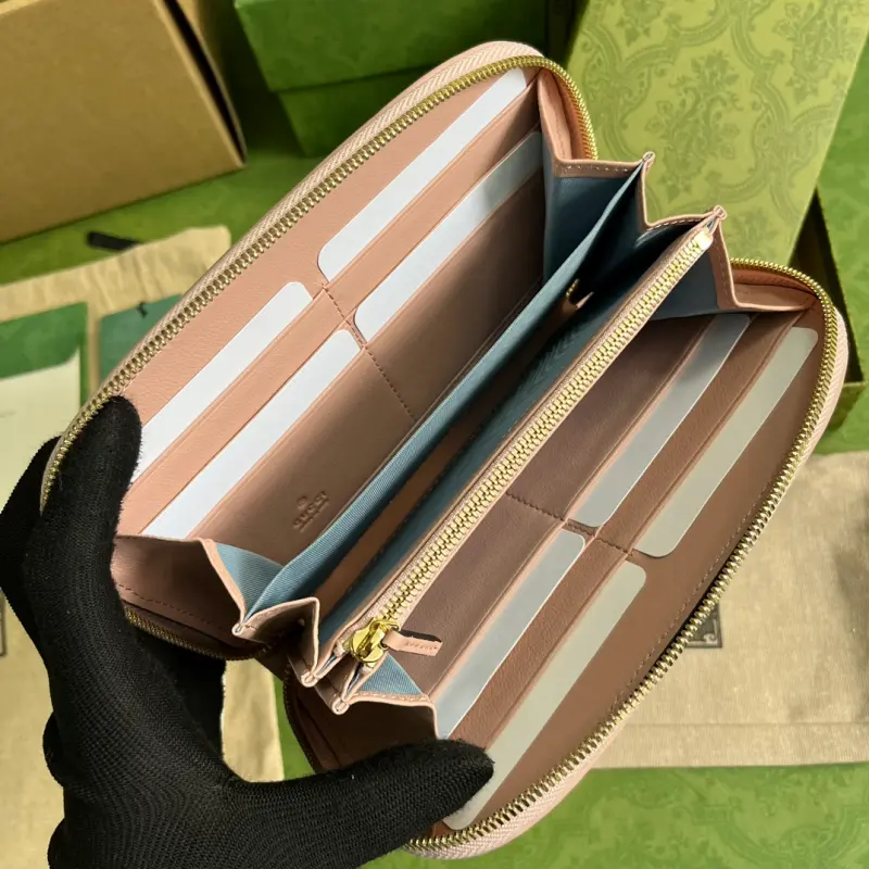 725216 CM 1 High-Quality Bags - Image 9