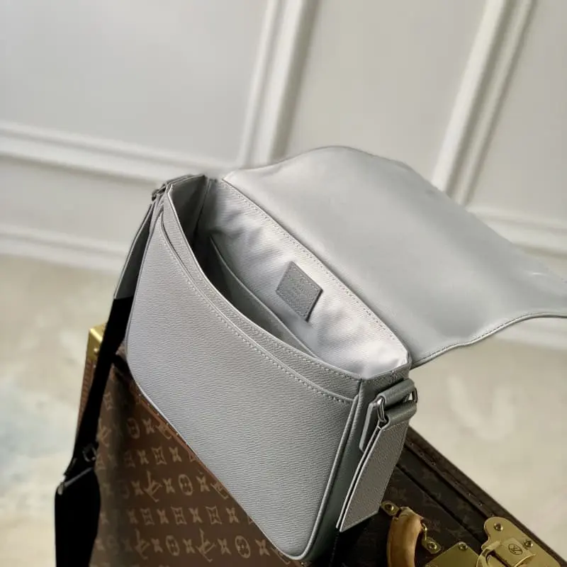M30851 Grey 26x20x7cm High Quality Bags - Image 9