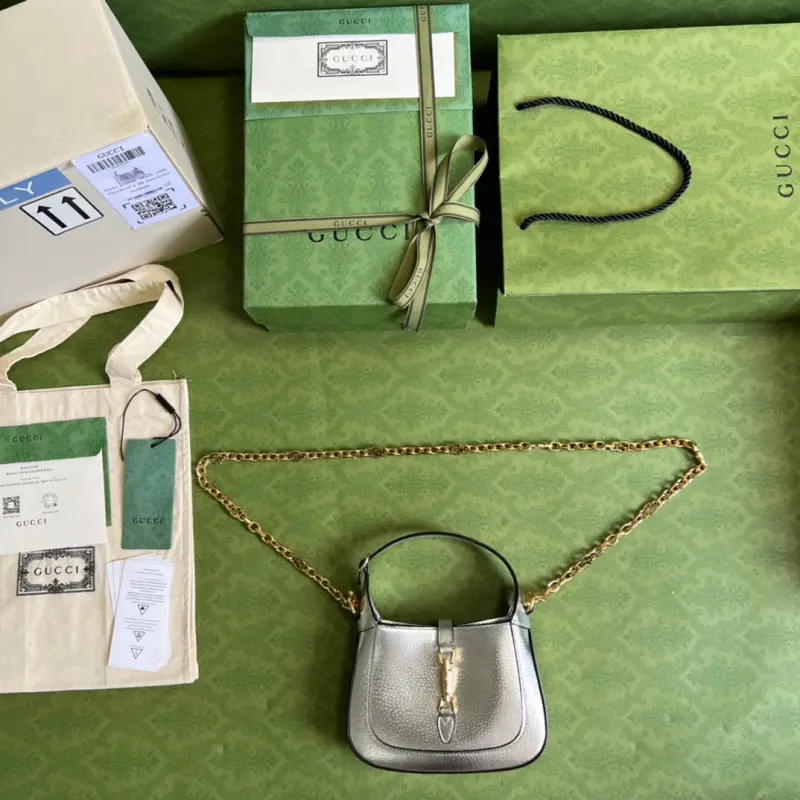 675799 CM 5 High-Quality Bags - Image 9