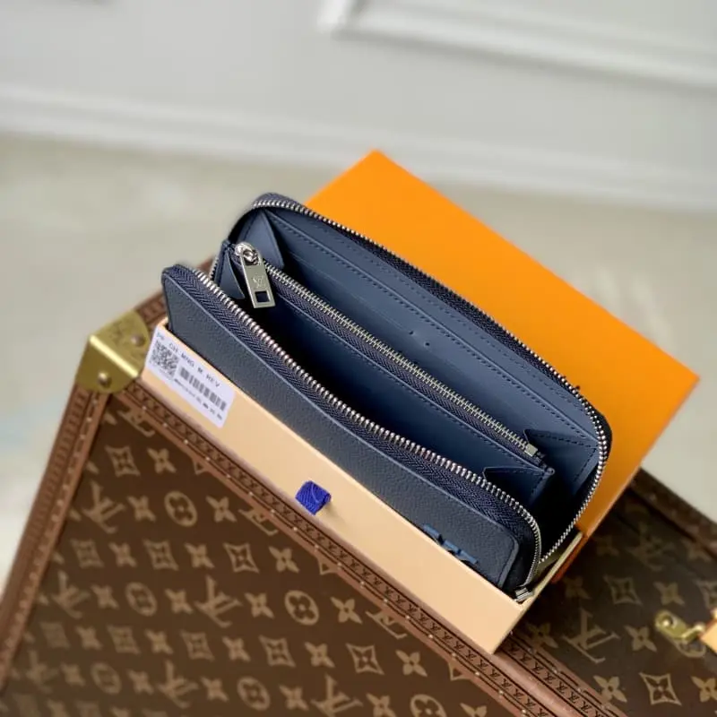 M80334 Blue 21x2.5x10cm High Quality Bags - Image 9