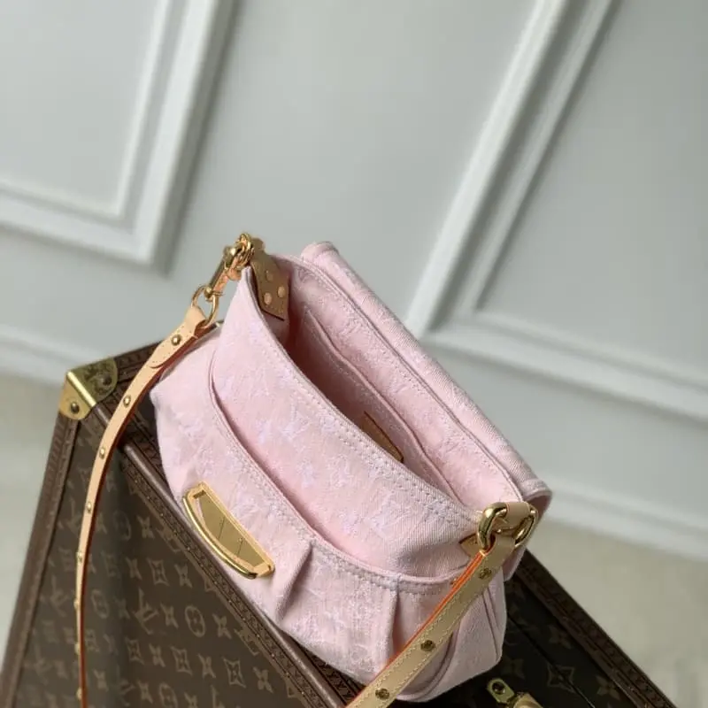 M13347 18x3x27cm High Quality Bags - Image 9