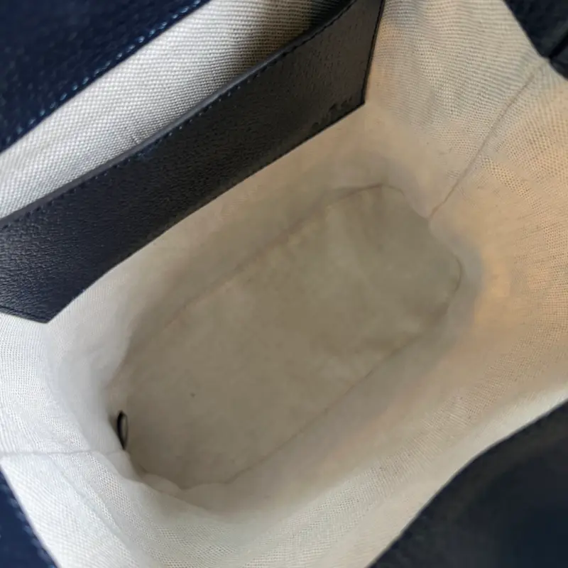 550621 CM 1 High-Quality Bags - Image 8