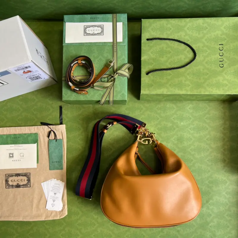 702823 CM 3 High-Quality Bags - Image 9