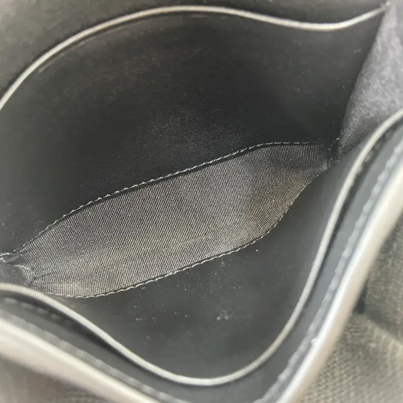 818795 CM 6 High-Quality Bags - Image 9