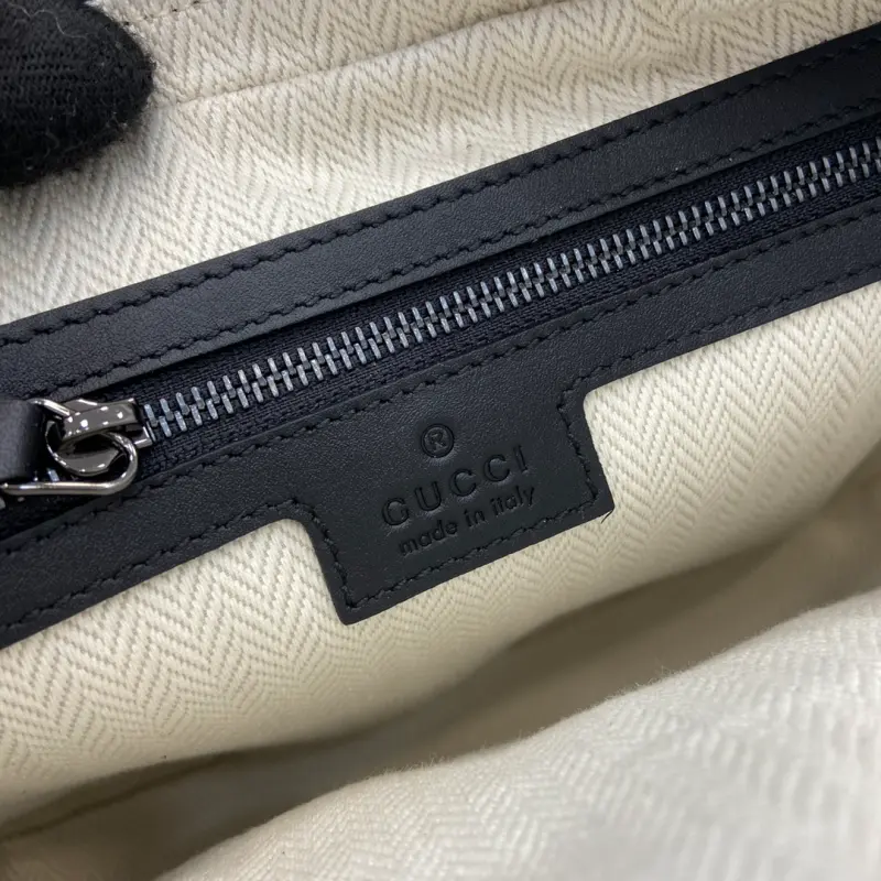 821160 CM 1 High-Quality Bags - Image 9