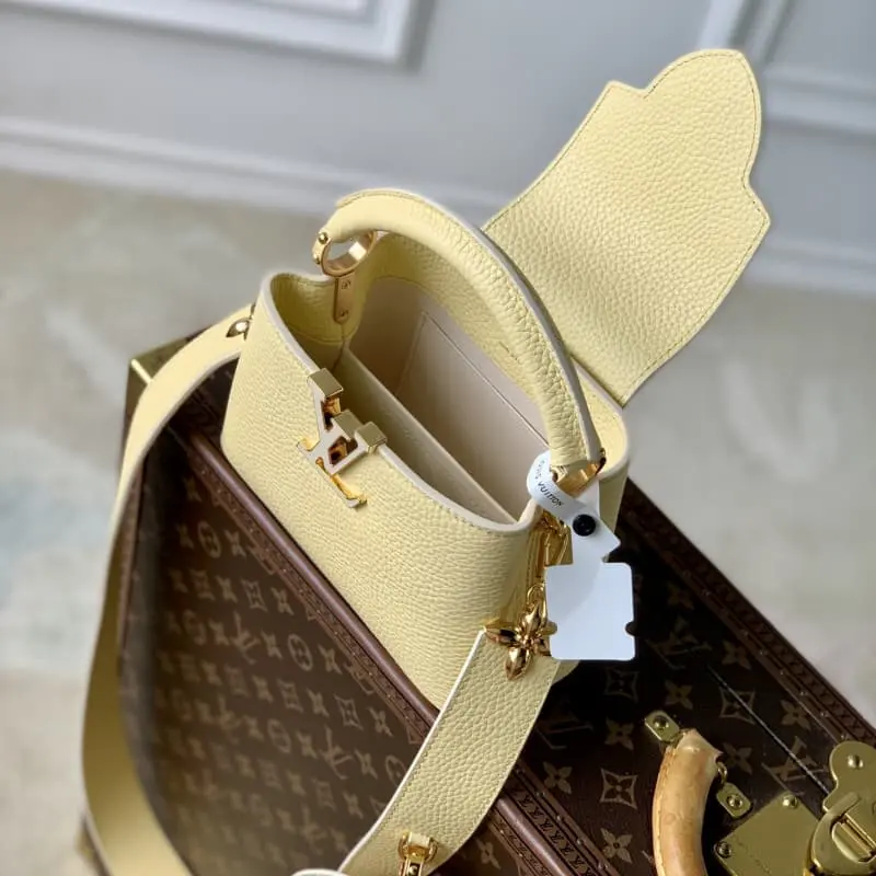 M21420 YellowMini 21x14x8cm High Quality Bags - Image 9