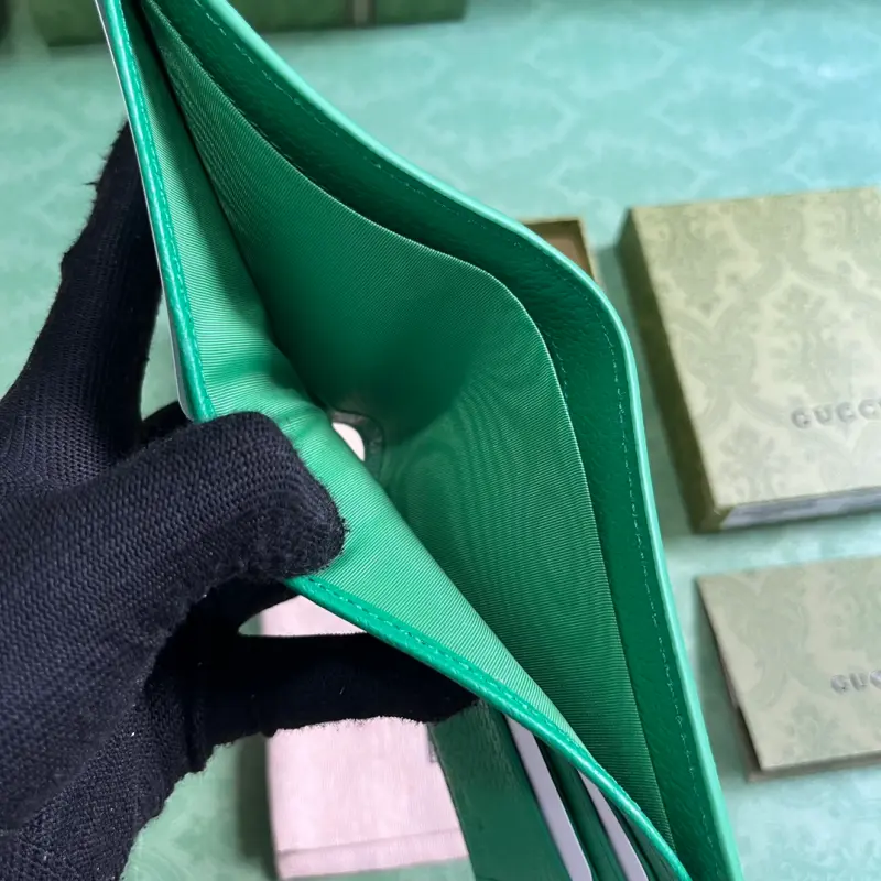 768243 CM 4 High-Quality Bags - Image 9