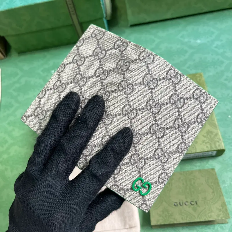 768249 CM 4 High-Quality Bags - Image 9