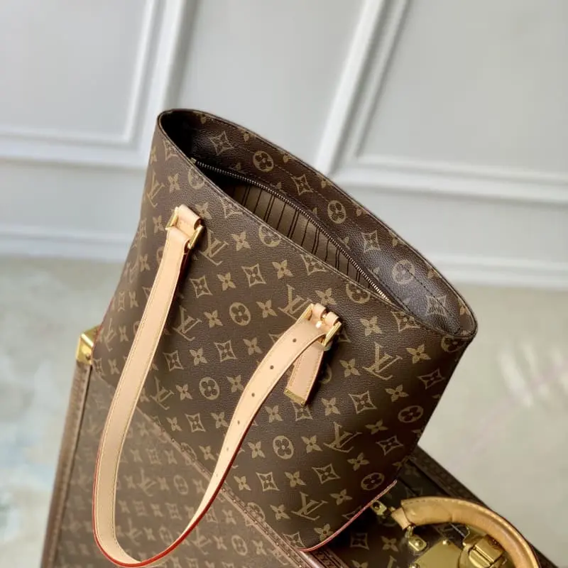 M12095 25x27x11.5cm High Quality Bags - Image 9