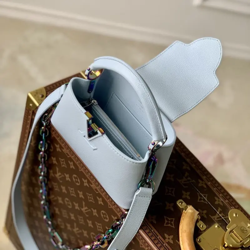 M11422 BlueMini 22x12x8cm High Quality Bags - Image 9