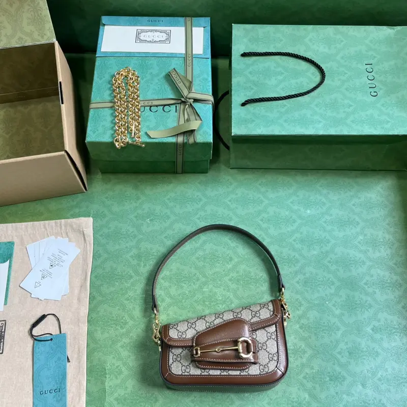 774209 CM 1 High-Quality Bags - Image 9