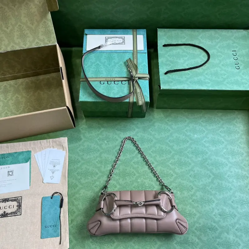 764339 CM 6 High-Quality Bags - Image 9