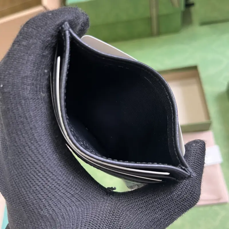 443127 CM 3 High-Quality Bags - Image 9