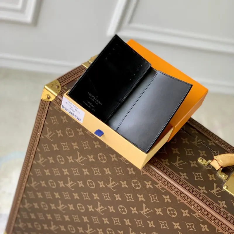 M64502 Silk screen passport holder 10x14x2cm High Quality Bags - Image 9