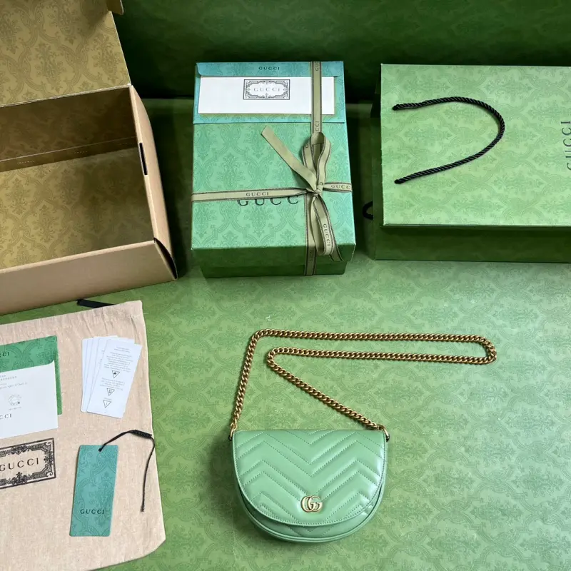 746431 CM 5 High-Quality Bags - Image 9