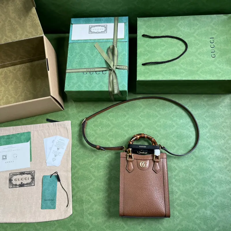 739079 CM 2 High-Quality Bags - Image 10