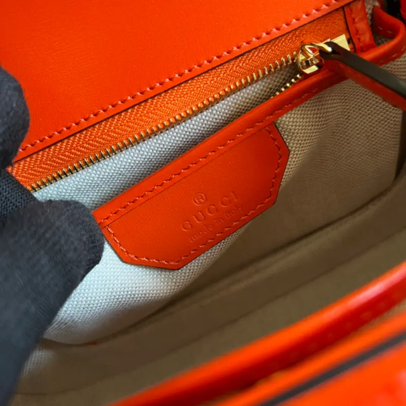 675797 CM 12 High-Quality Bags - Image 9