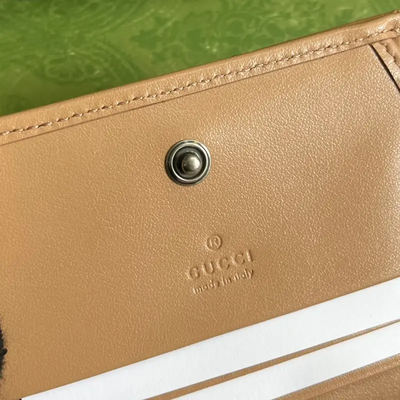 466492 CM 3 High-Quality Bags - Image 9