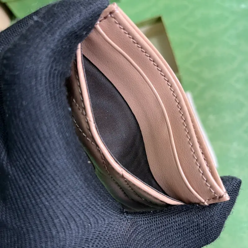 443127 CM 6 High-Quality Bags - Image 9