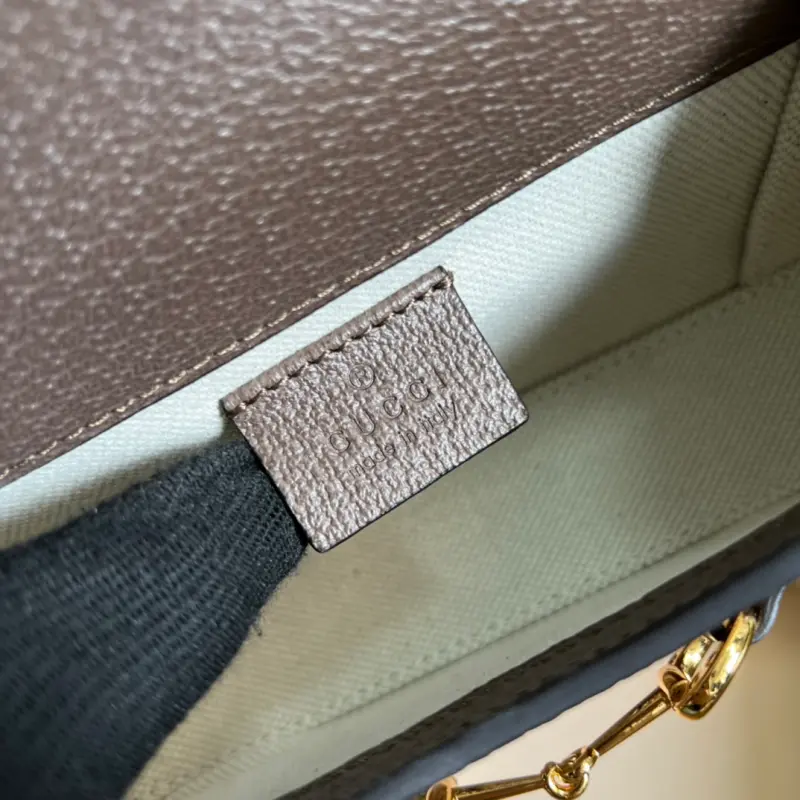 699296 CM 2 High-Quality Bags - Image 9