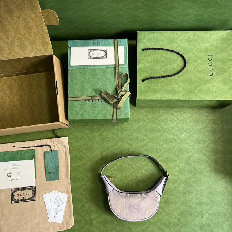 658551 CM 4 High-Quality Bags - Image 9